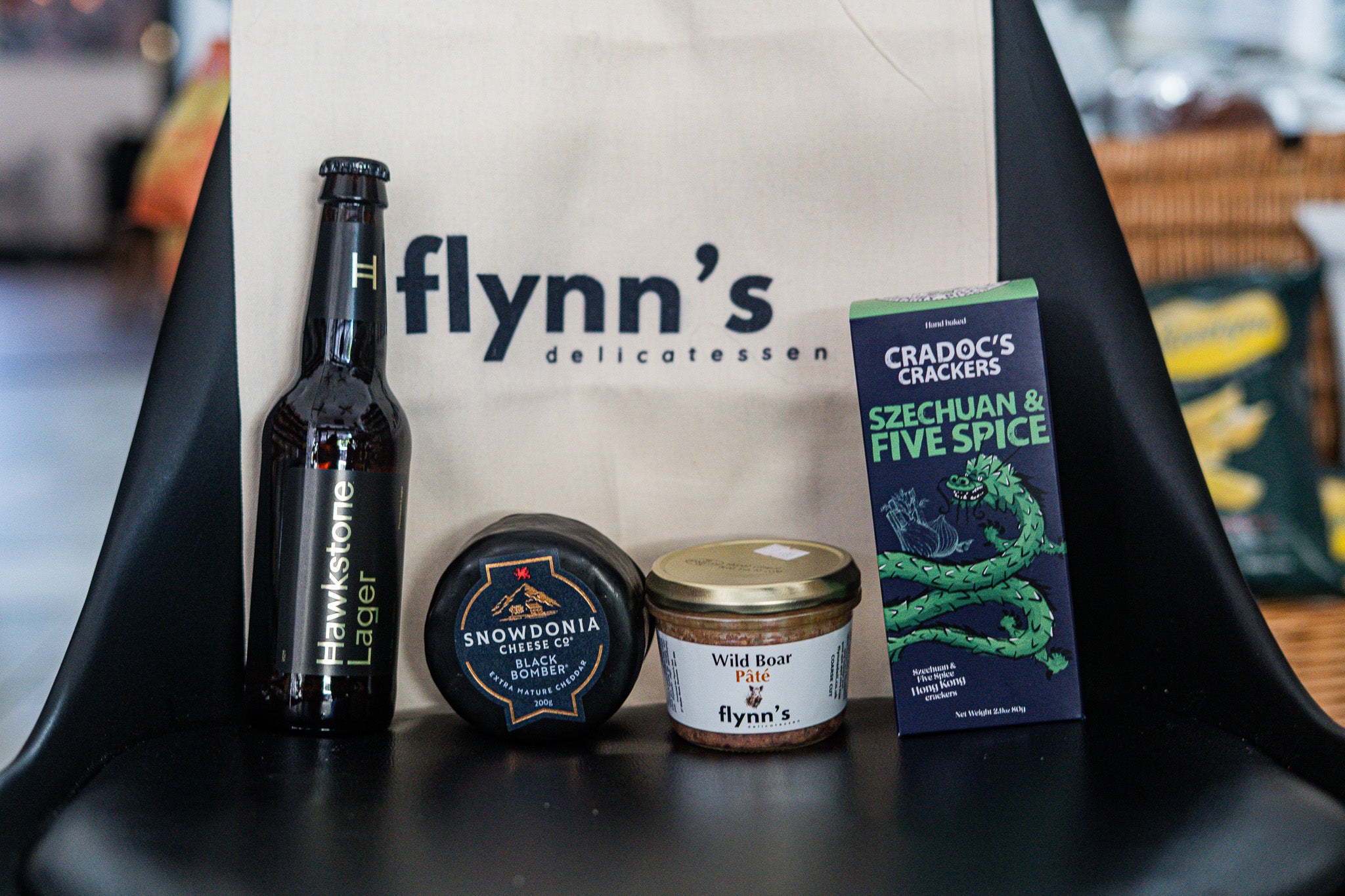 Flynn’s Father’s Day Beer & Board Tote