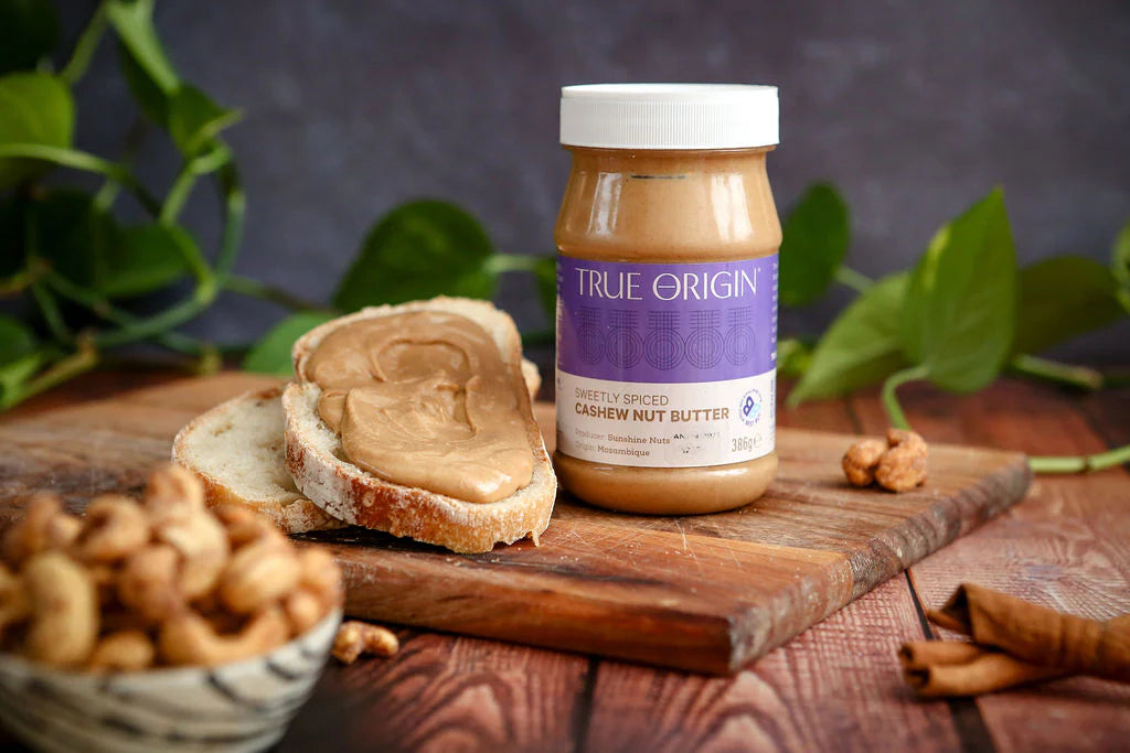 TRUE ORIGIN Sweetly Spiced Cashew Nut Butter 386g