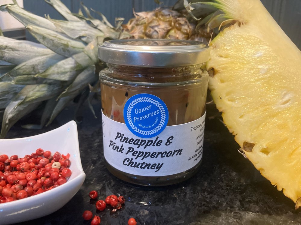 Pineapple and Pink Peppercorn Chutney 200g