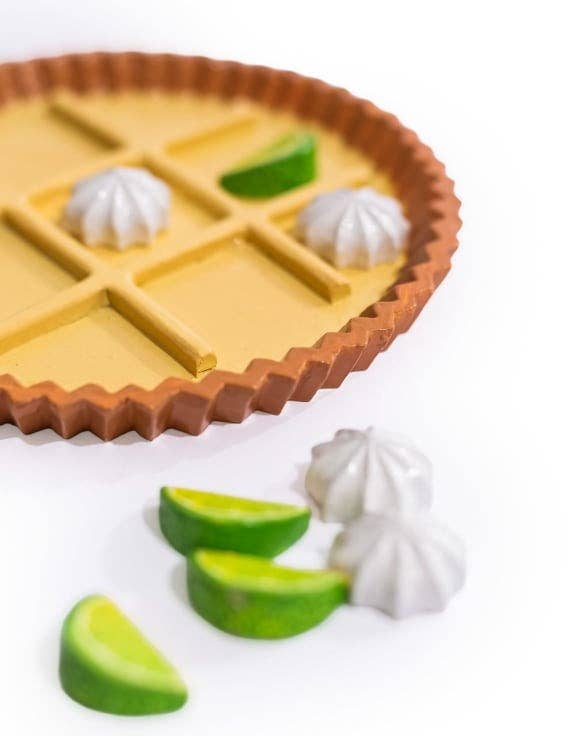 Meringue Pie Noughts & Crosses Game 