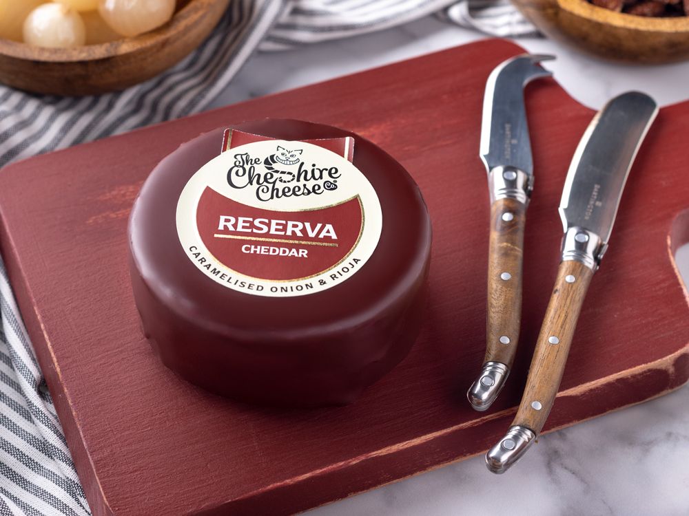 CHESHIRE CHEESE CO Caramelised Onion & Rioja Reserva Cheddar 200g