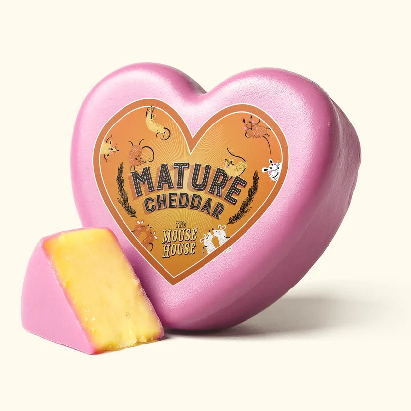 MOUSE HOUSE CHEESE Mature Cheddar Heart 200g